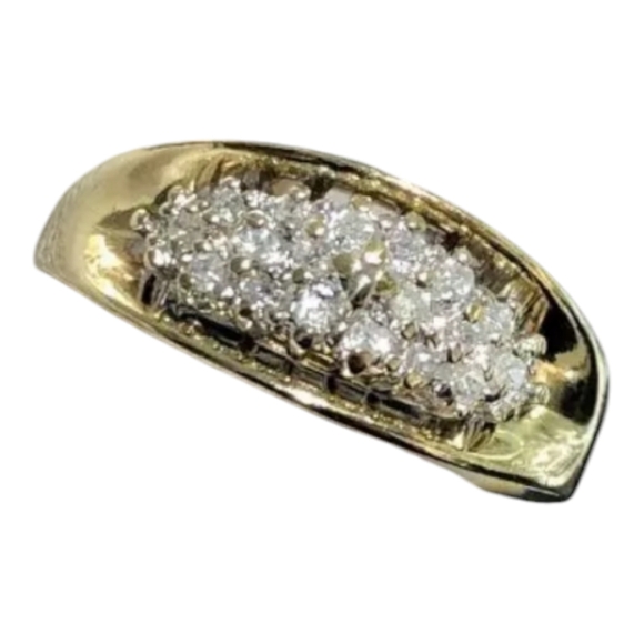 Vintage Cluster Diamonds 10K Gold Stamped 💍 Ring Size 5 and 4.37gm - Picture 1 of 12